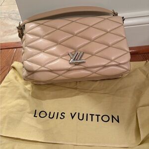 Louis Vuitton shoulder bag